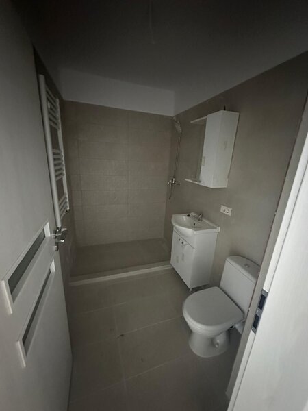 Popesti-Leordeni, finalizat gars. et. 3/6, vedere S-V, 15 min. metrou Leonida